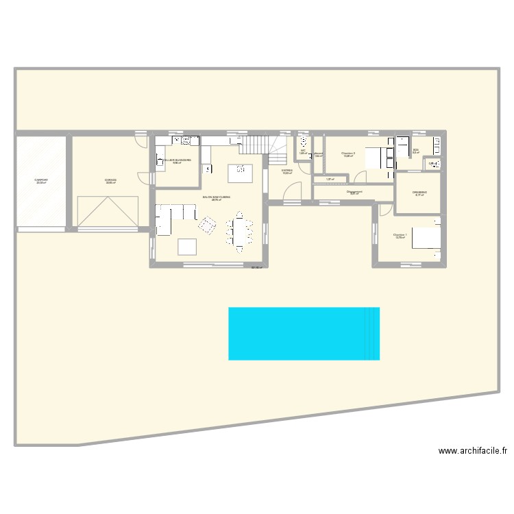 st paul 4 SURFACE REDUITE RDC. Plan de 15 pièces et 703 m2