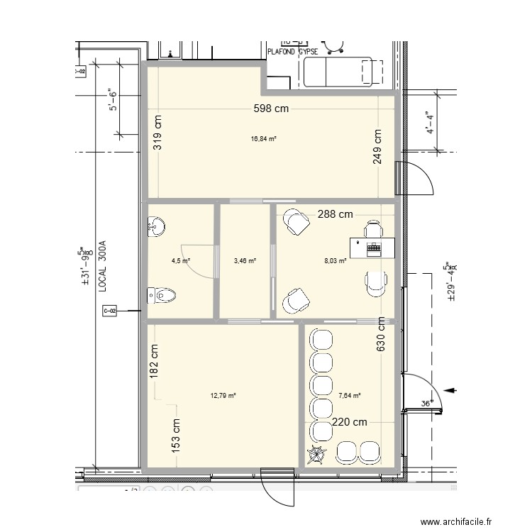 1623 route 132 - Toilette centrée. Plan de 5 pièces et 54 m2