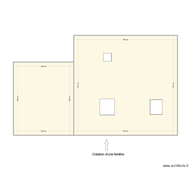 Façade Est. Plan de 2 pièces et 81 m2