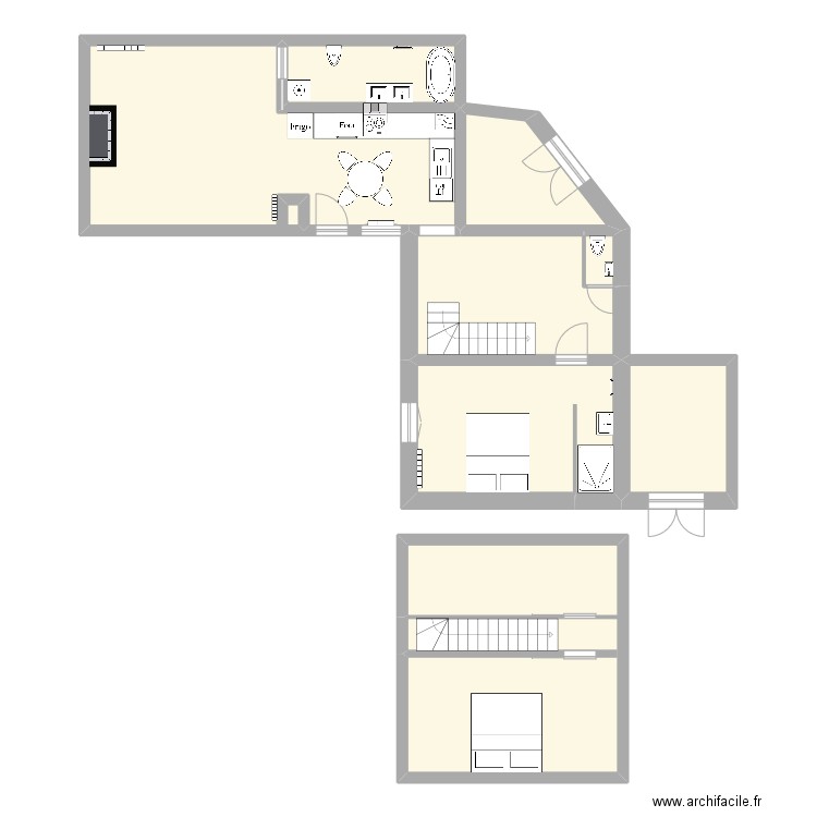 Pkan. Plan de 8 pièces et 114 m2