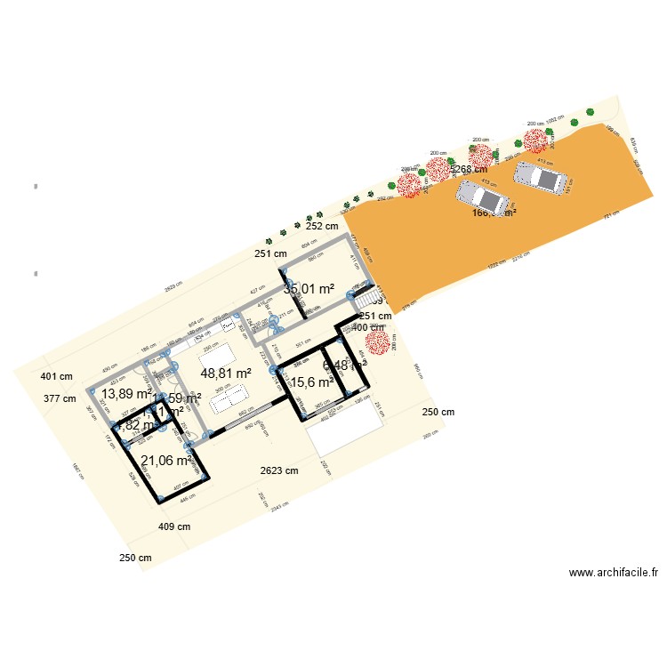 Petite maison Bonfillons. Plan de 9 pièces et 159 m2