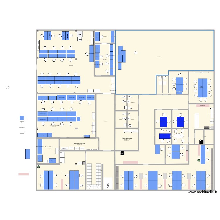 Espace réception option 2.1 - avec desk. Plan de 21 pièces et 666 m2