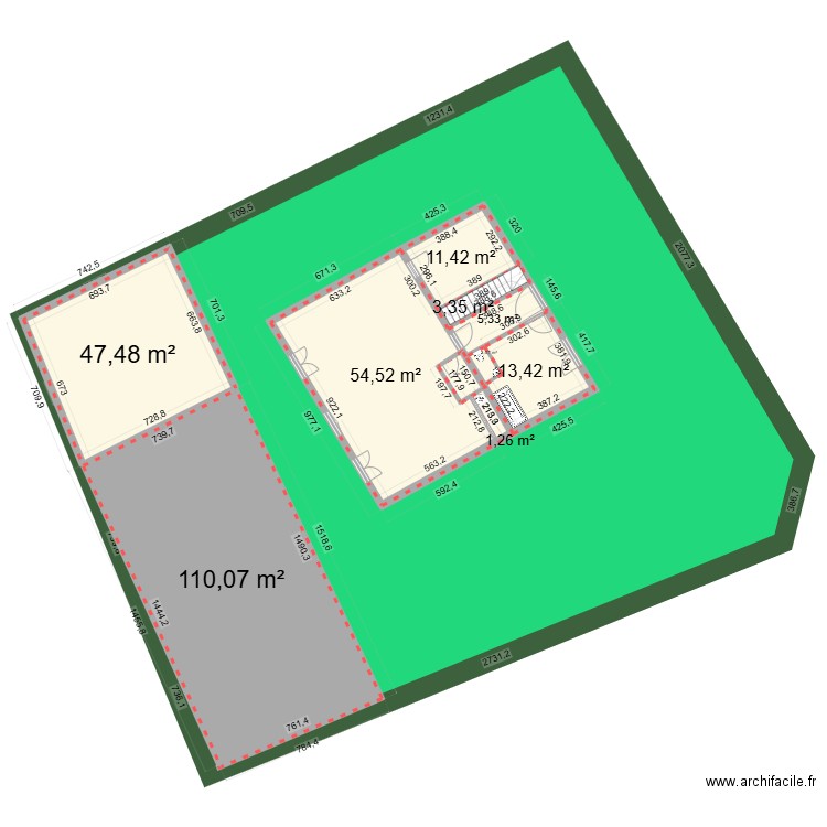 CADASTRE. Plan de 10 pièces et 250 m2