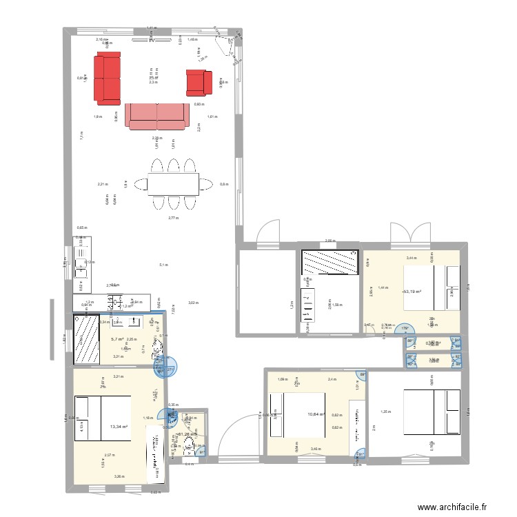 espagne 2027 01 12 2024 base. Plan de 7 pièces et 44 m2