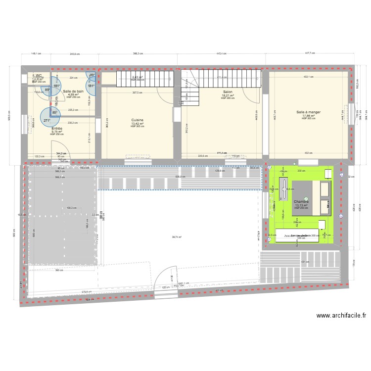 RDC e. Plan de 8 pièces et 80 m2