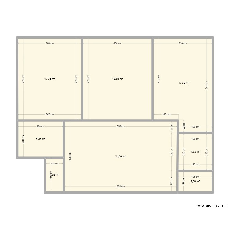 Local Mougins avant travaux. Plan de 8 pièces et 94 m2