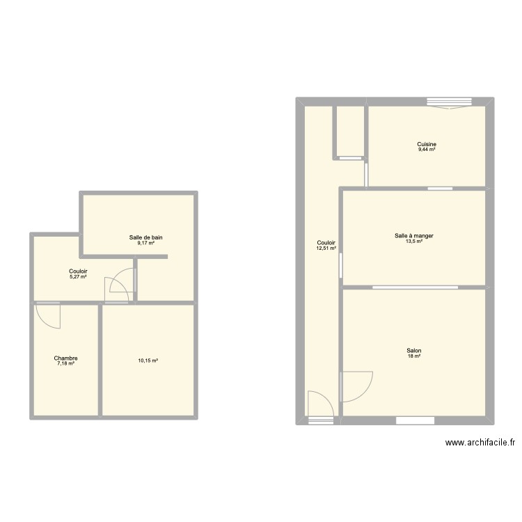 Maison. Plan de 8 pièces et 85 m2