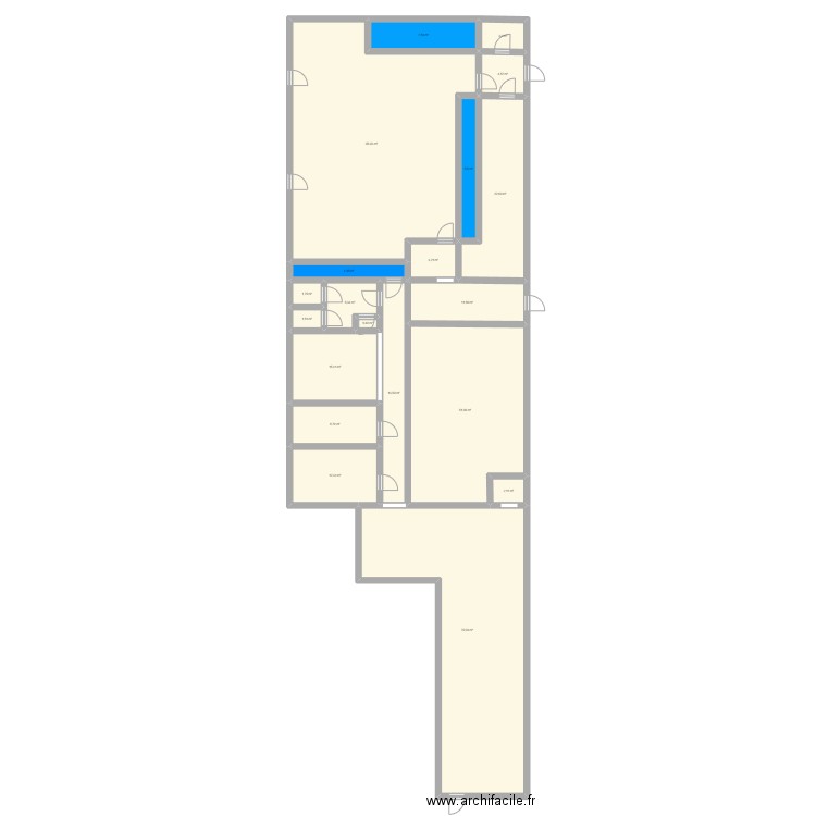 Magasin. Plan de 20 pièces et 352 m2