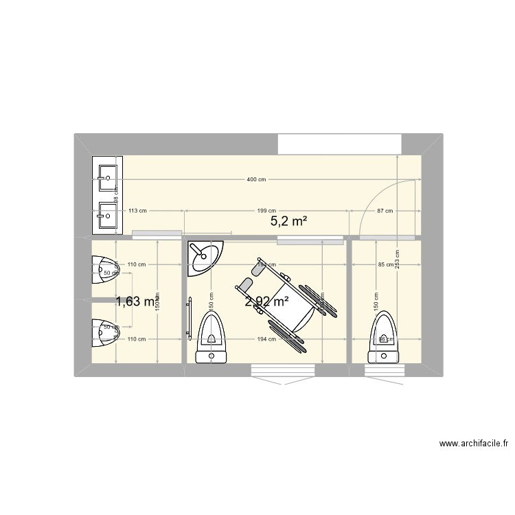 Sanitaires collège RDC. Plan de 3 pièces et 10 m2