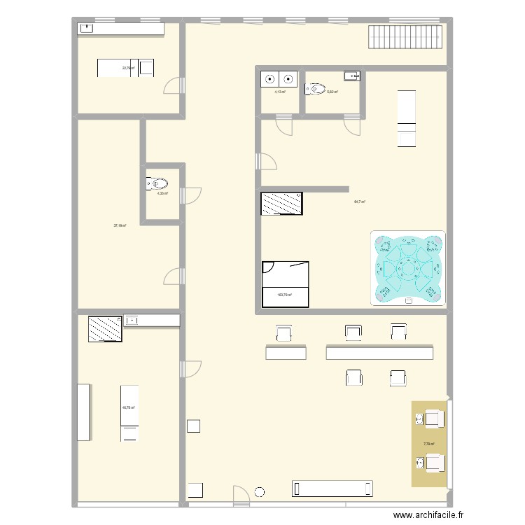 L'exception. Plan de 9 pièces et 407 m2