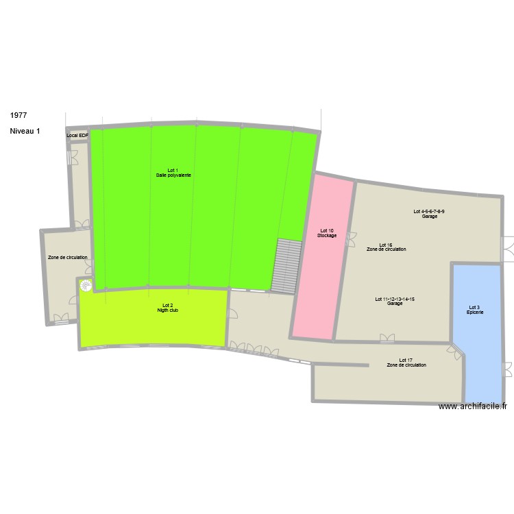 ACCUEIL 1977 Niveau 1. Plan de 8 pièces et 915 m2