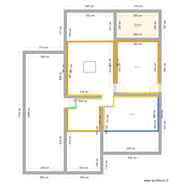 etage. Plan de 4 pièces et 138 m2