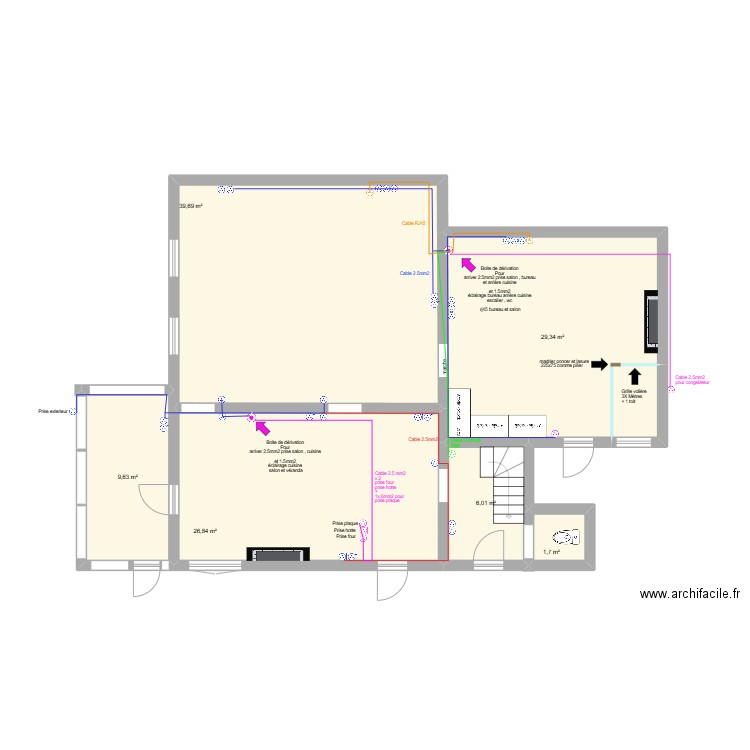 sonnac RDC Prise. Plan de 6 pièces et 113 m2