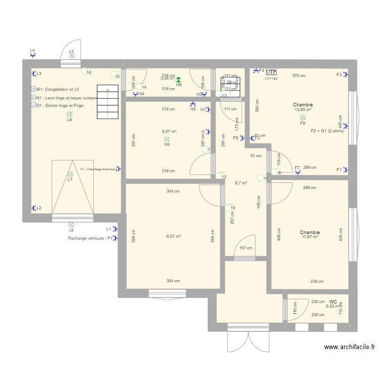 Maison3. Plan de 8 pièces et 65 m2