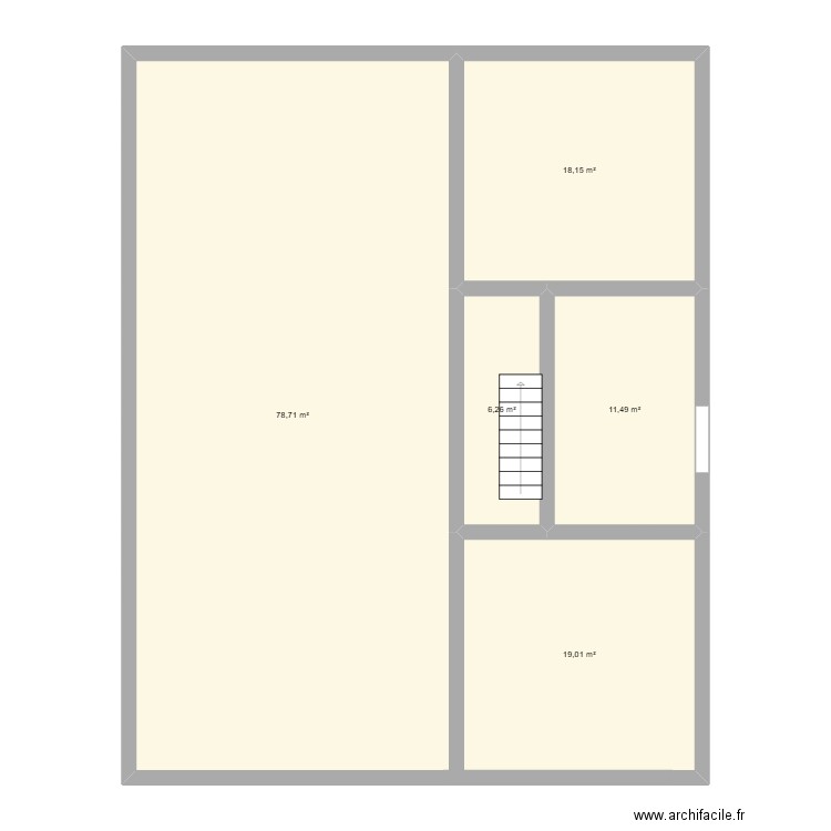 COMBLES. Plan de 5 pièces et 134 m2