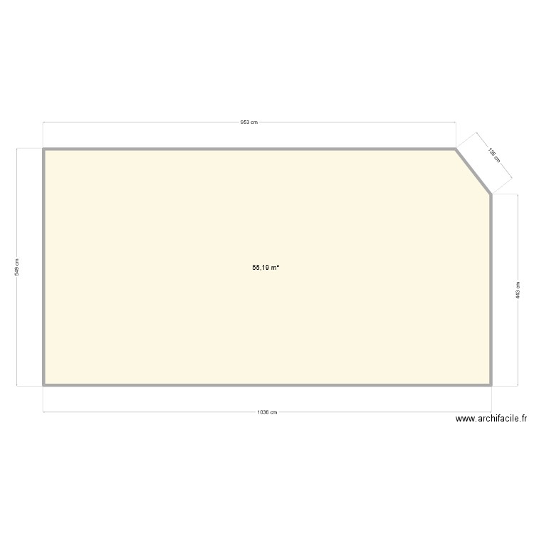 BOXS 4-5-6-7-8-9 SANS CLOISONS. Plan de 1 pièce et 55 m2