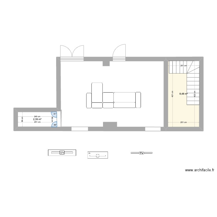 salon. Plan de 2 pièces et 11 m2