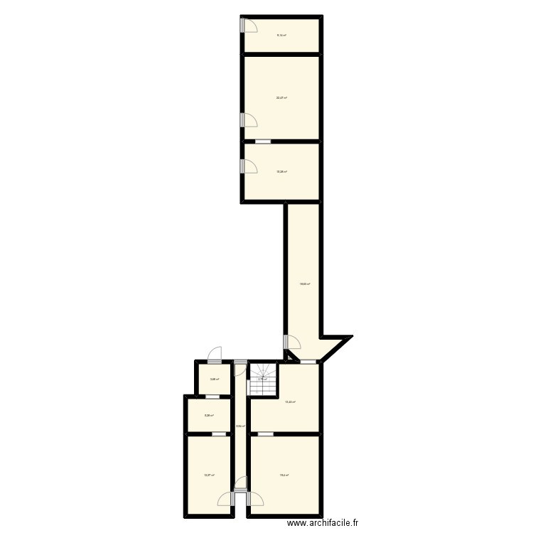 plan RDC. Plan de 12 pièces et 128 m2