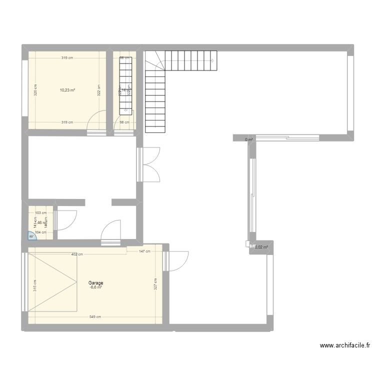 new maison . Plan de 6 pièces et 32 m2