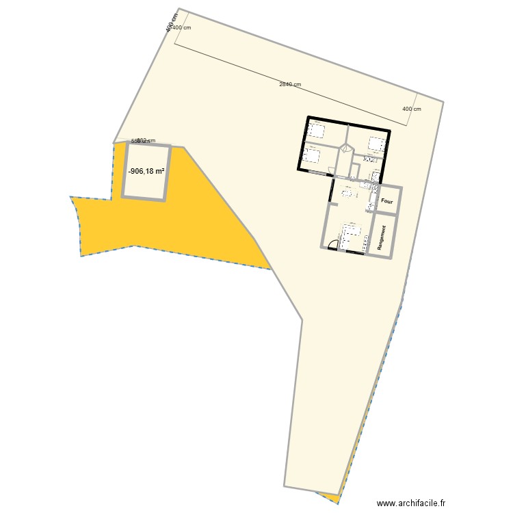 Plan essai 1. Plan de 9 pièces et 143 m2