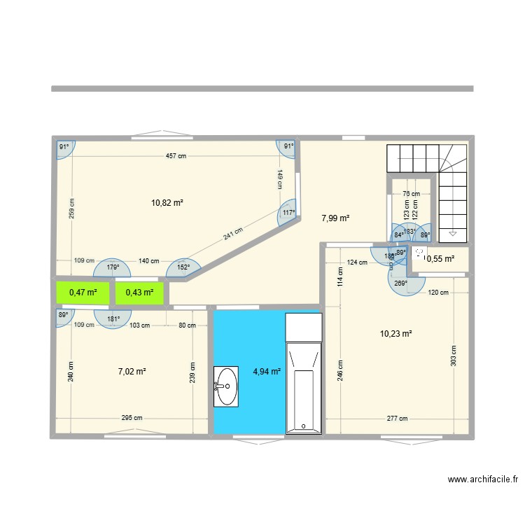 etage 1. Plan de 8 pièces et 42 m2