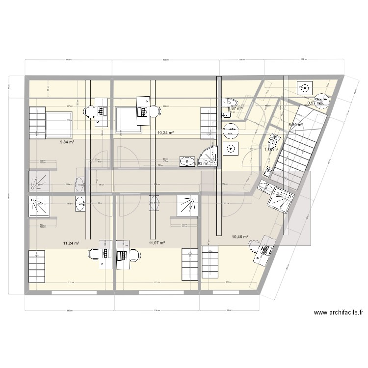 idee etage avec salles d'eau. Plan de 13 pièces et 76 m2