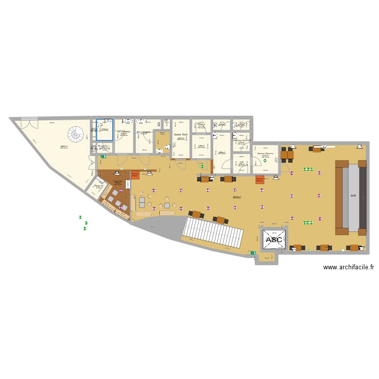 WOODS CLUB. Plan de 20 pièces et 258 m2