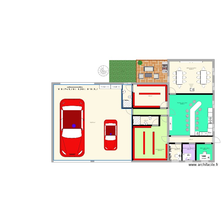 CASERNE. Plan de 10 pièces et 218 m2