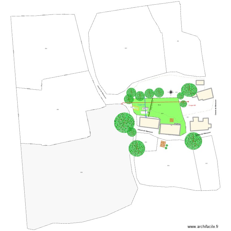 Plan de masse1. Plan de 6 pièces et 494 m2