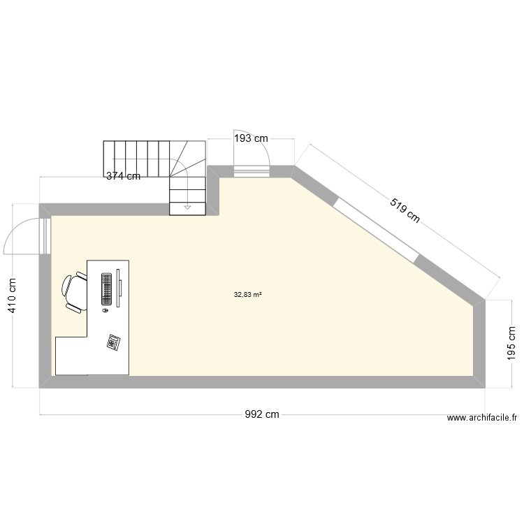 boutique. Plan de 1 pièce et 33 m2