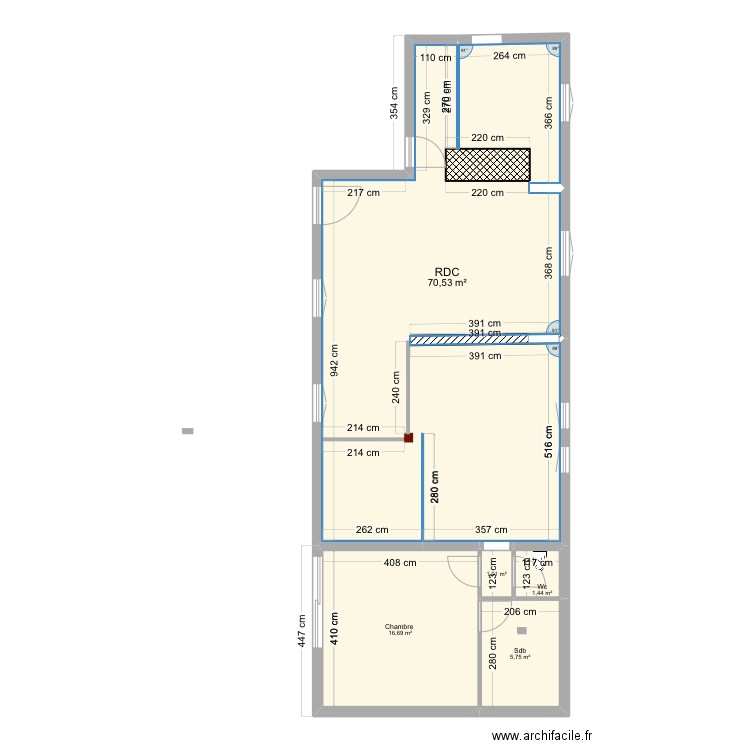 Maison sans meubles . Plan de 5 pièces et 95 m2