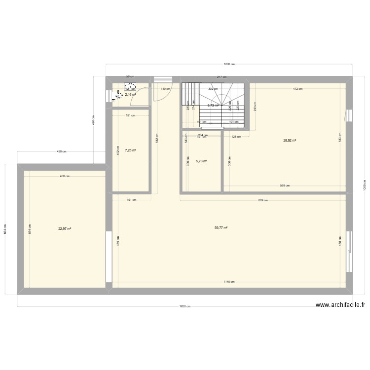 NOUVEAU BLROI. Plan de 7 pièces et 134 m2