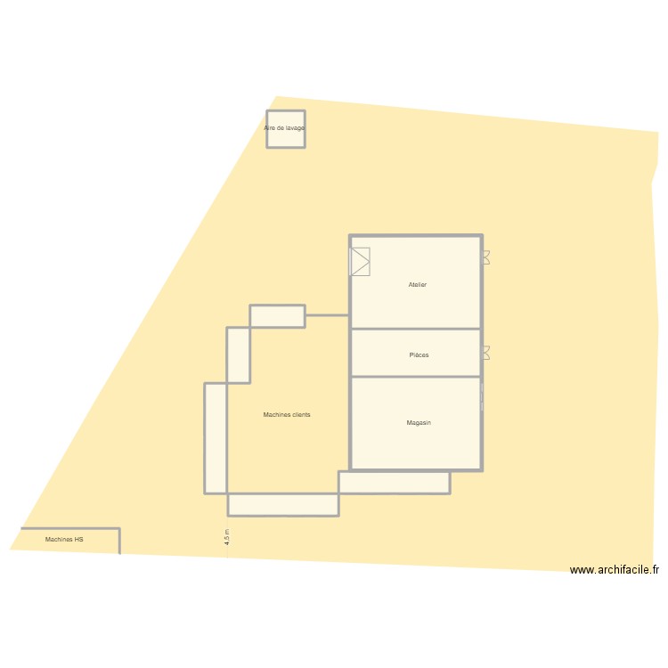 CRC. Plan de 8 pièces et 471 m2