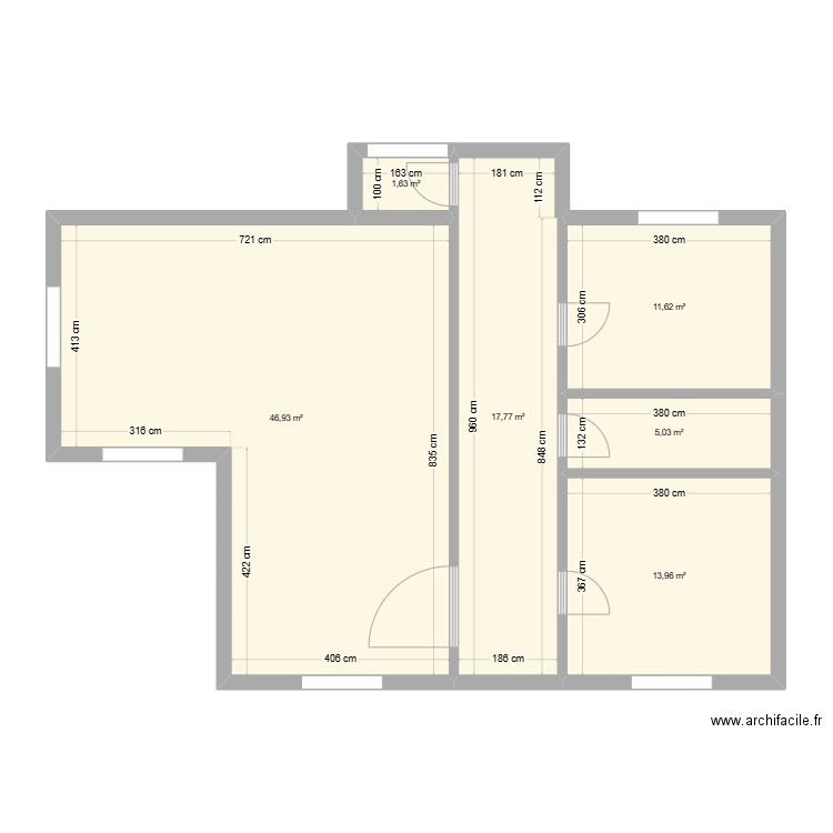 RDC. Plan de 6 pièces et 97 m2