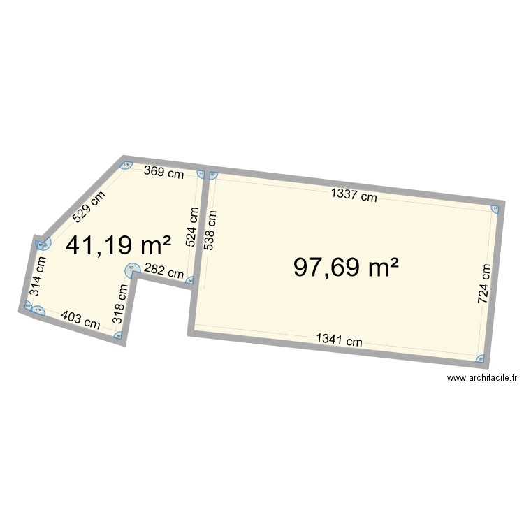 garage. Plan de 2 pièces et 139 m2