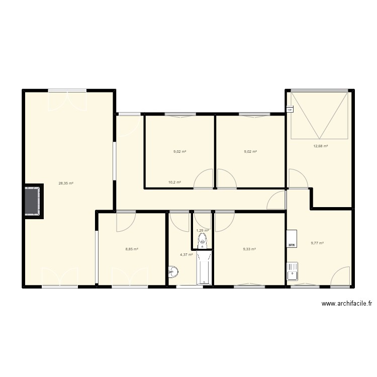 Maison Amailloux. Plan de 10 pièces et 103 m2