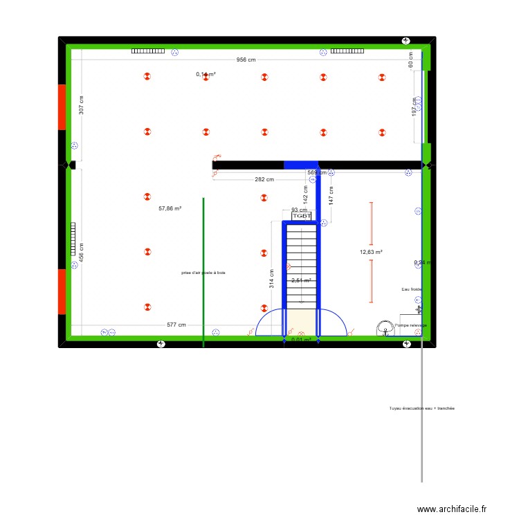 ROUMILA. Plan de 7 pièces et 73 m2