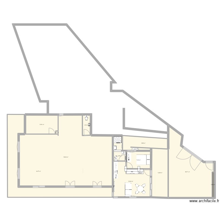 1 er etage version 6. Plan de 13 pièces et 241 m2