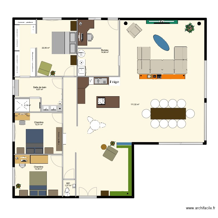 avec table cuisine. Plan de 8 pièces et 185 m2