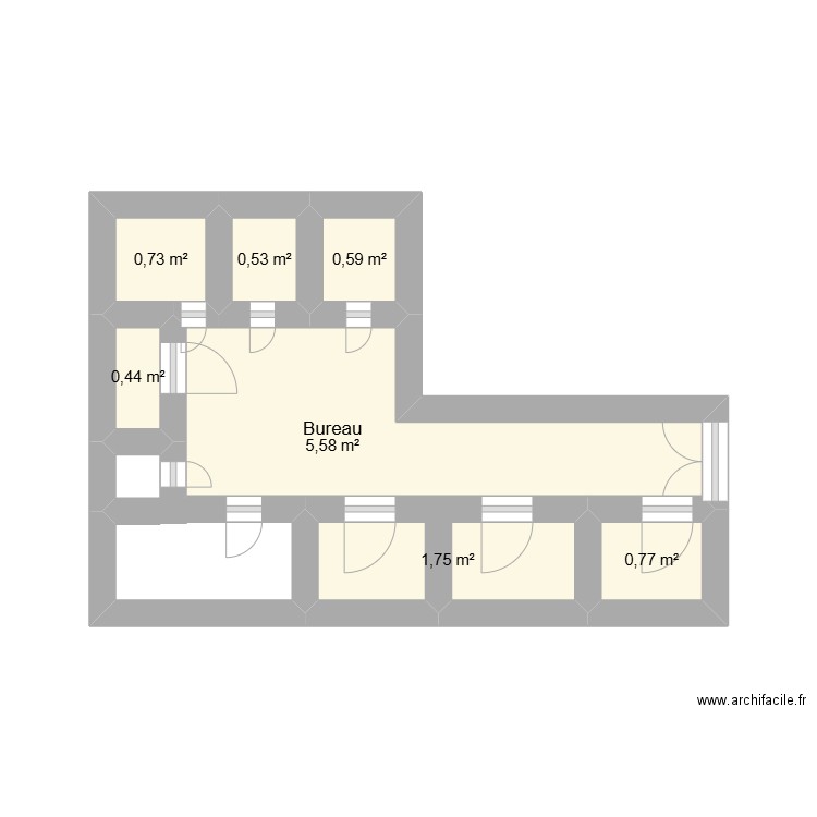 reseux. Plan de 7 pièces et 10 m2