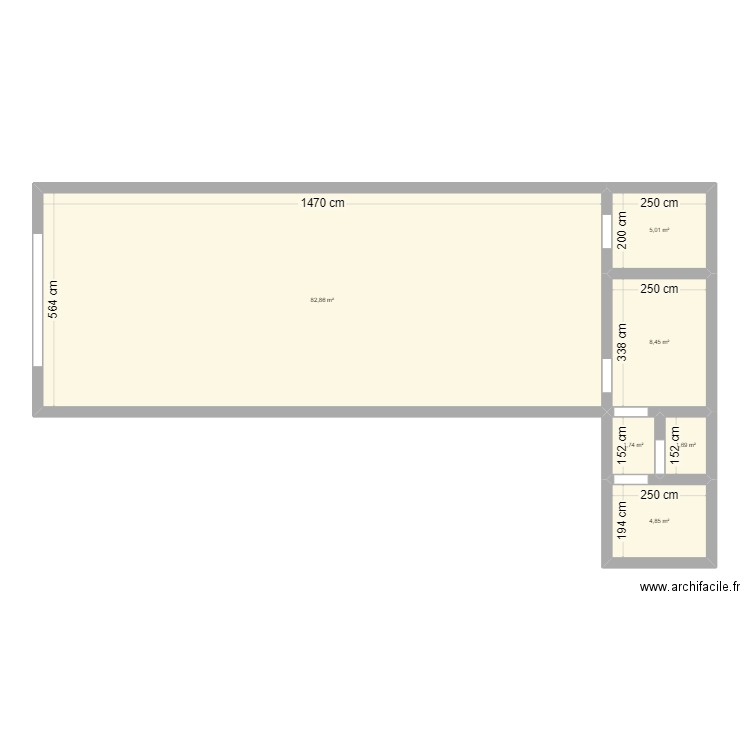 magasin Optic 2000. Plan de 6 pièces et 105 m2