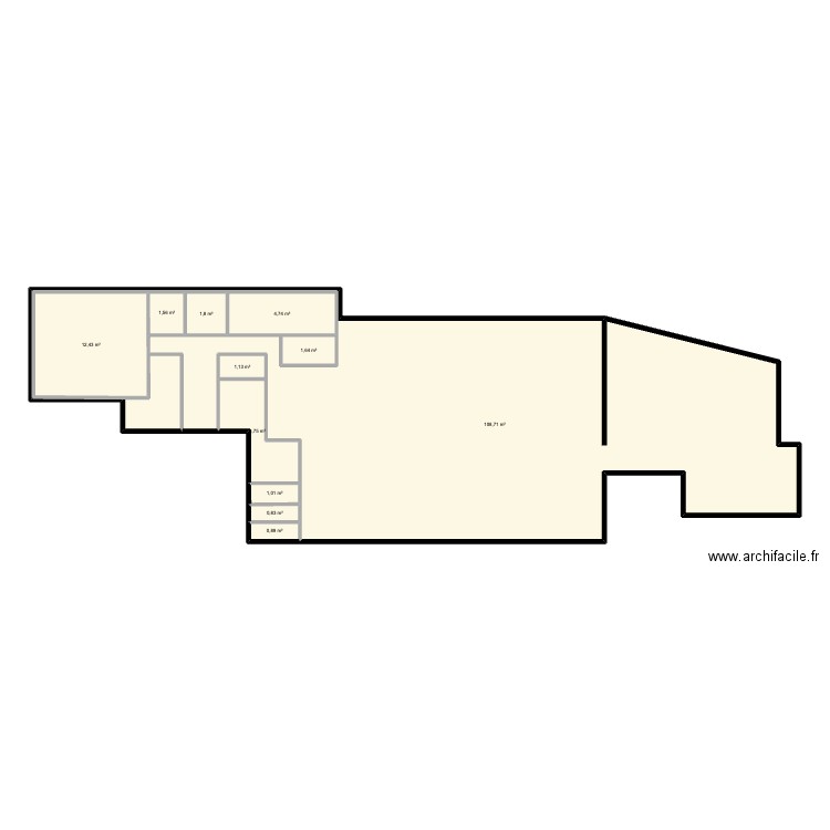 cuisine. Plan de 11 pièces et 139 m2