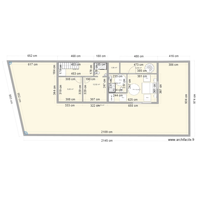 Plan Maison 2 Tessan variant orientation. Plan de 20 pièces et 594 m2