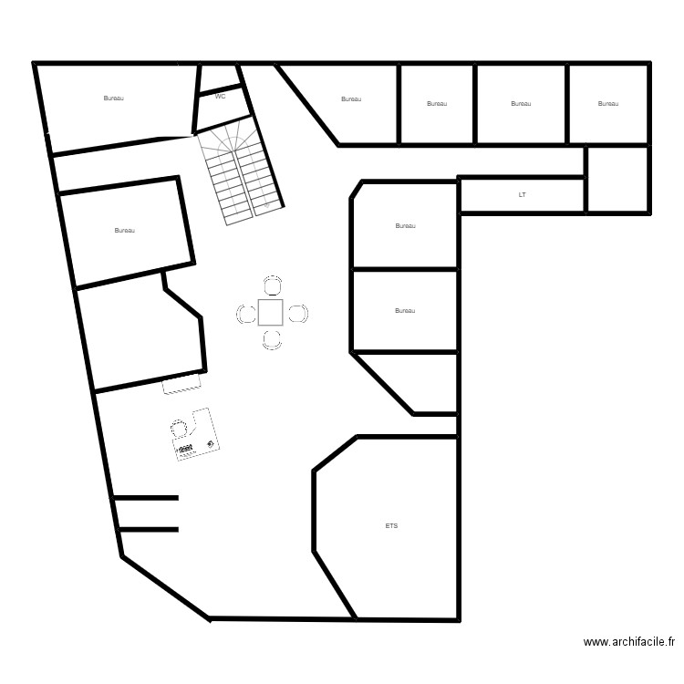 Cmnen. Plan de 15 pièces et 88 m2