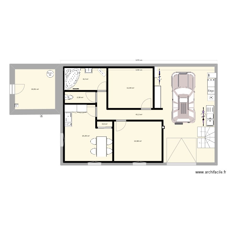 Maison Latour RC 1. Plan de 8 pièces et 156 m2