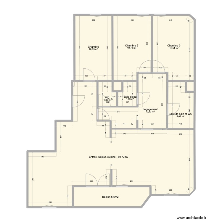 Volta. Plan de 11 pièces et 112 m2