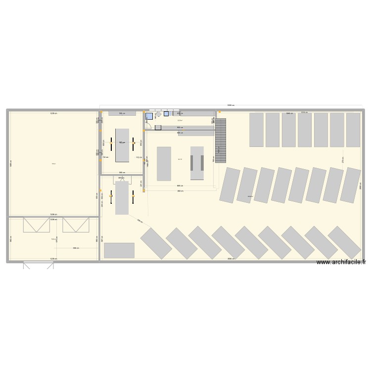 G28. Plan de 10 pièces et 1060 m2