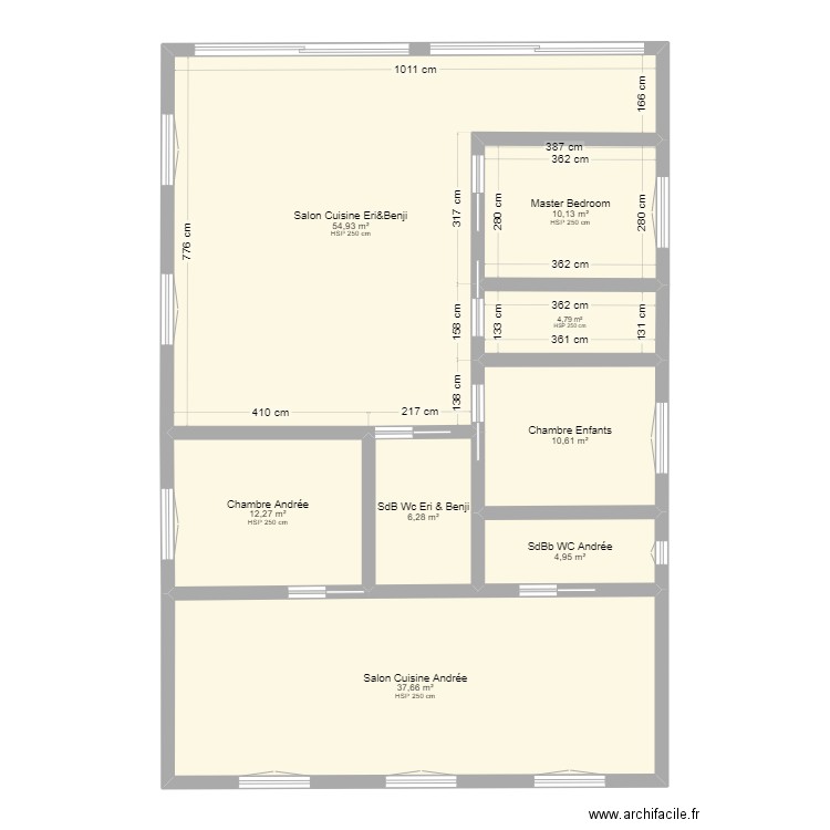 Essai 1. Plan de 8 pièces et 142 m2