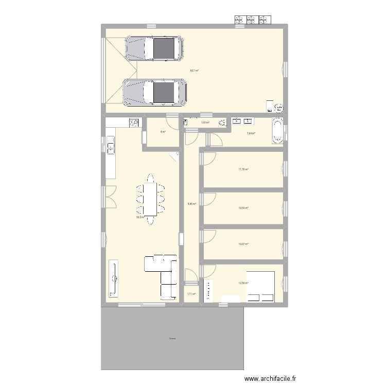 MAISON. Plan de 11 pièces et 180 m2