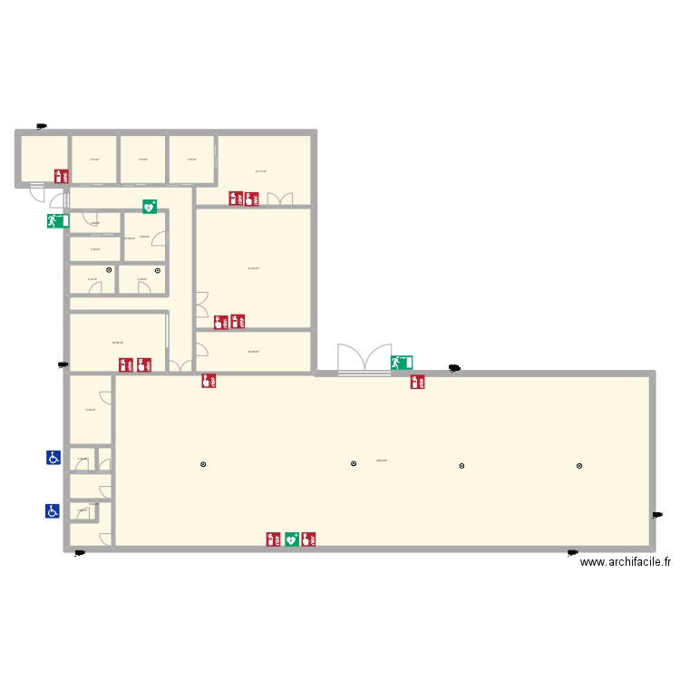 fleur de lys . Plan de 18 pièces et 489 m2